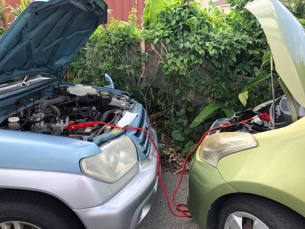 Démarreur de Voiture